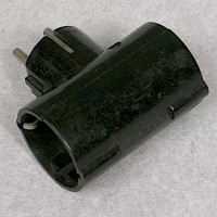 Zweifachverteilerstecker