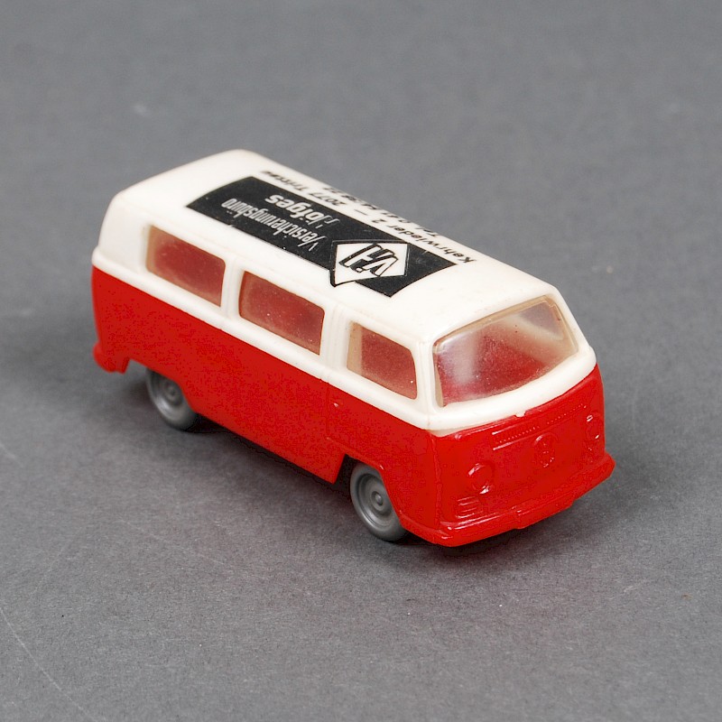 Spielzeugauto VW-Bus